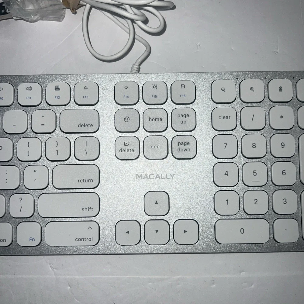 Macally small wired